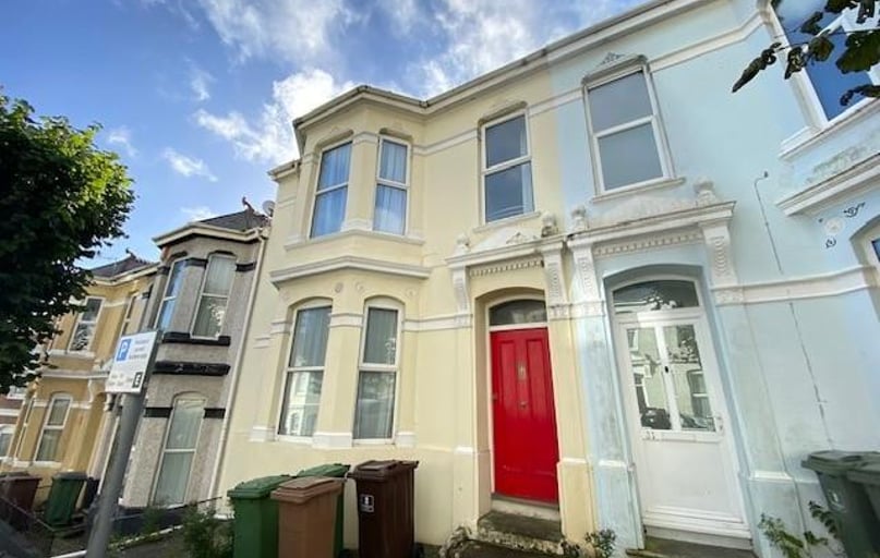 Chaddlewood Avenue, Lipson, Plymouth - Image 1